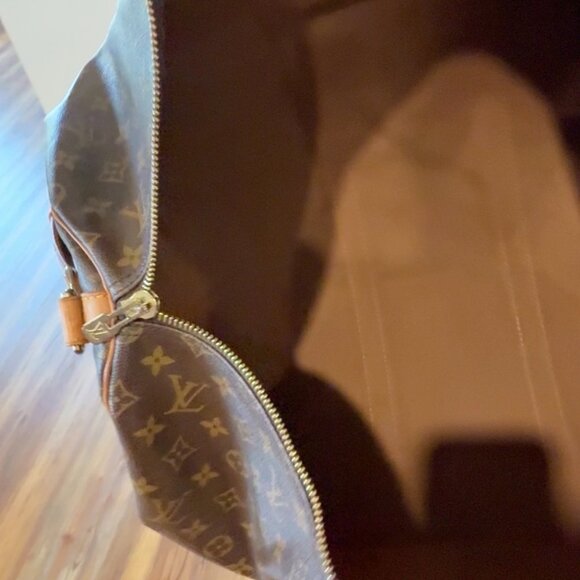 Louis Vuitton Monogram Keepall Bandouliere 55 With Strap COA Included - Picture 14 of 15